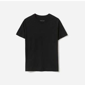 Everlane boxy raglan cotton tee in black